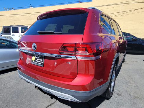 Used 2018 Volkswagen Atlas SE image 4