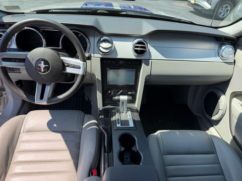 Used 2006 Ford Mustang GT Premium RWD image 12