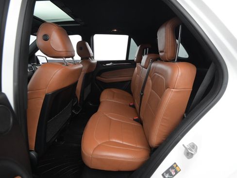 Used 2016 Mercedes-Benz GLE 400 image 43