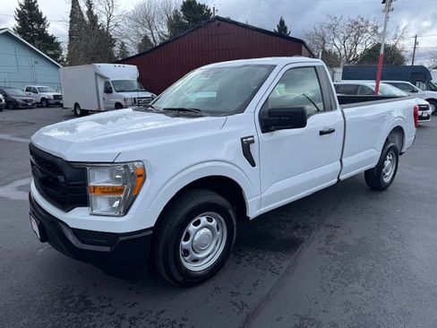 Used 2022 Ford F150 XL image 4