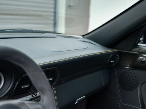 Used 2007 Porsche 911 GT3 Coupe RWD image 56
