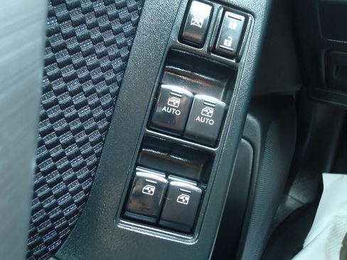 Used 2018 Subaru Forester 2.5i Premium AWD/4WD image 20