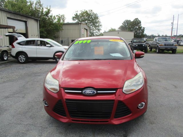 Used 2012 Ford Focus SEL Hatchback FWD image 3