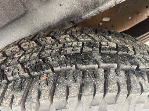 Used 2001 Ford E-350 and Econoline 350 Club Wagon image 9