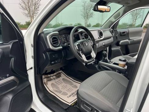 Used 2021 Toyota Tacoma SR5 image 13