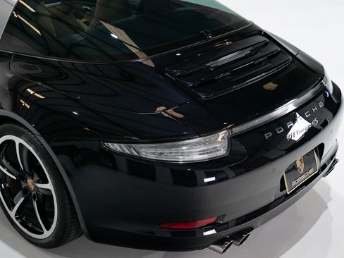 Used 2015 Porsche 911 Targa 4S image 57