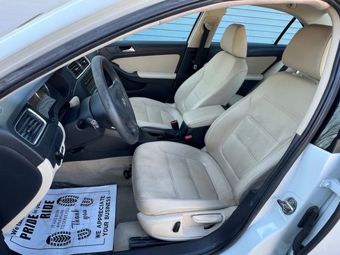 Used 2014 Volkswagen Jetta SE image 6