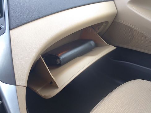 Used 2012 Hyundai Sonata Blue image 17