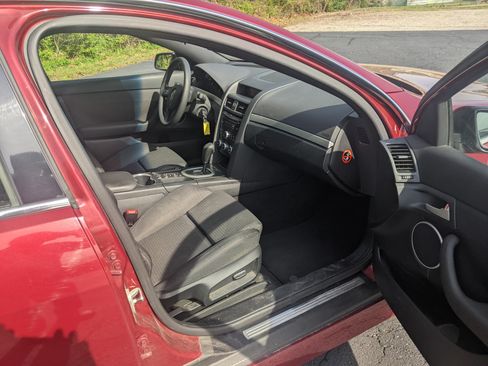 Used 2009 Pontiac G8 RWD image 8