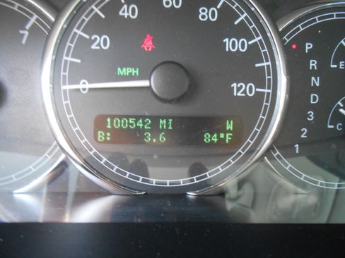 Used 2005 Buick LaCrosse CXL image 15