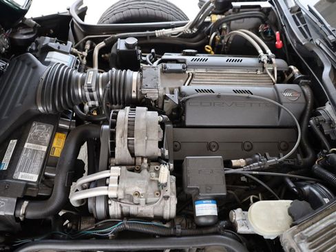 Used 1995 Chevrolet Corvette Convertible image 23