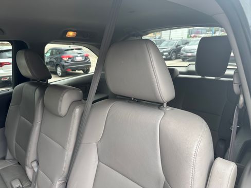 Used 2014 Honda Odyssey EX-L image 12