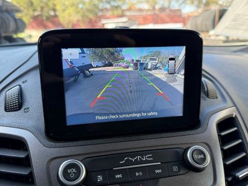 Used 2022 Ford Transit Connect XL image 26