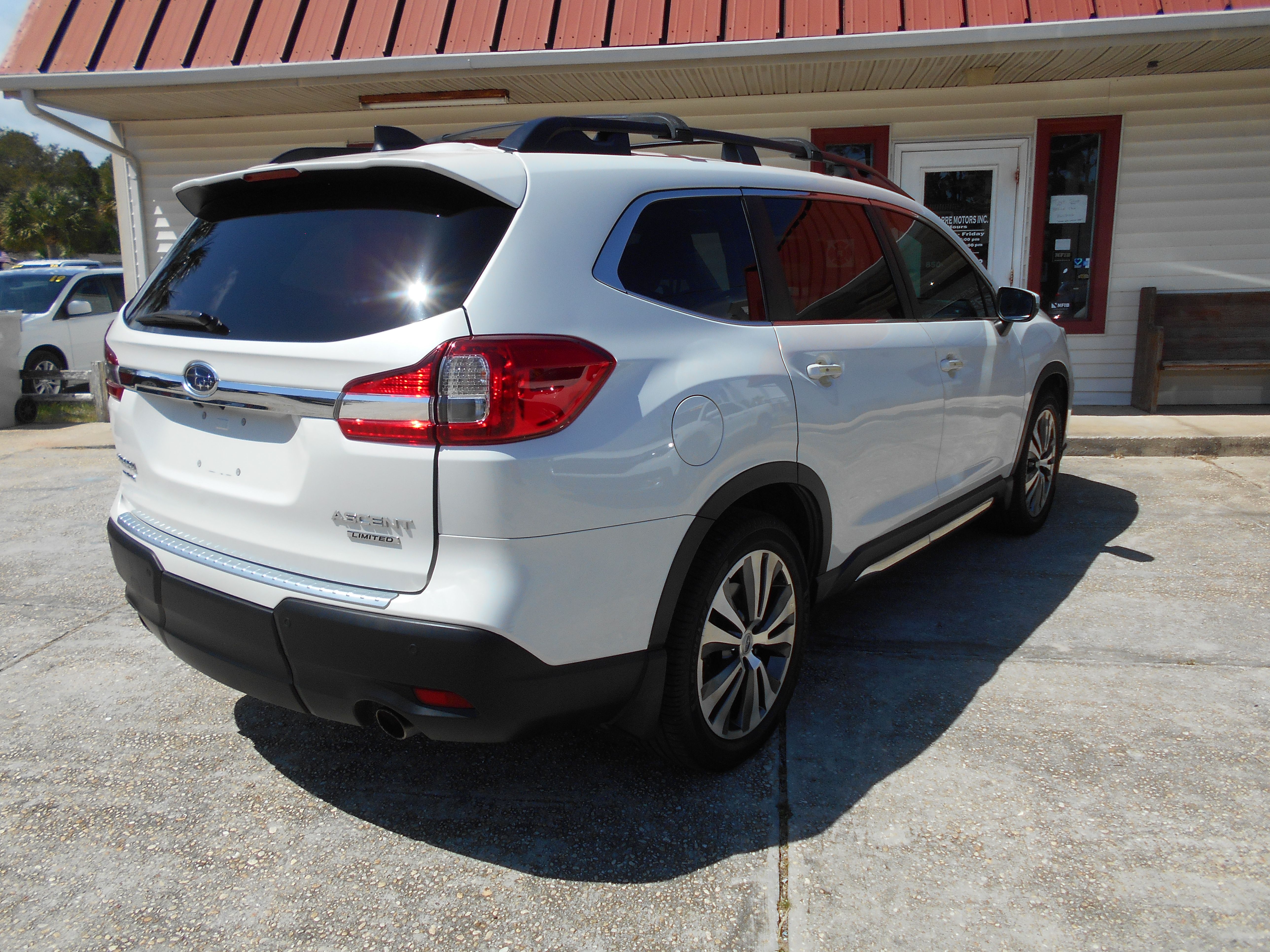 Used 2020 Subaru Ascent Limited AWD/4WD image 5