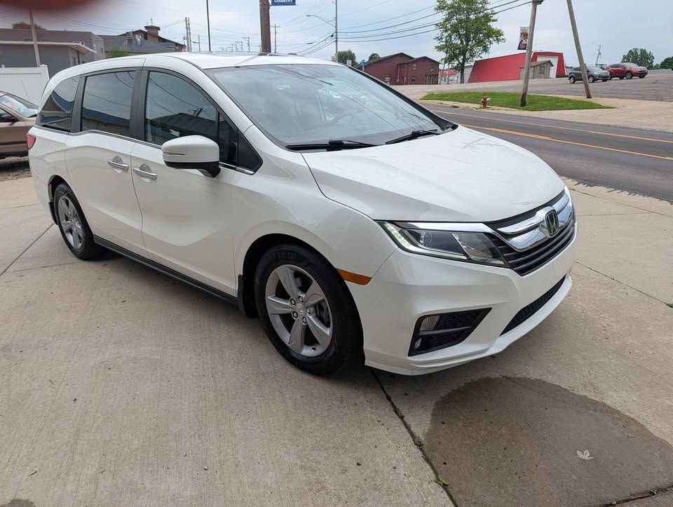 Used 2018 Honda Odyssey EX-L image 3