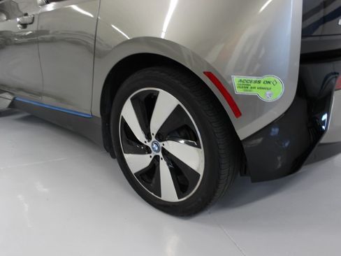 Used 2016 BMW i3 w/ Range Extender RWD image 10
