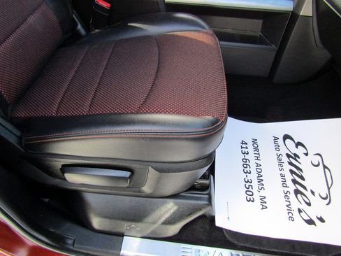 Used 2017 RAM 1500 Sport image 19