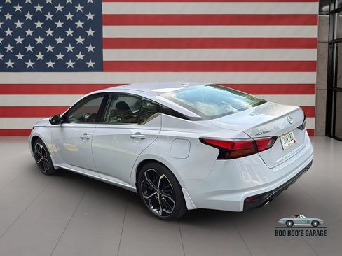 Used 2025 Nissan Altima 2.5 SR FWD image 5