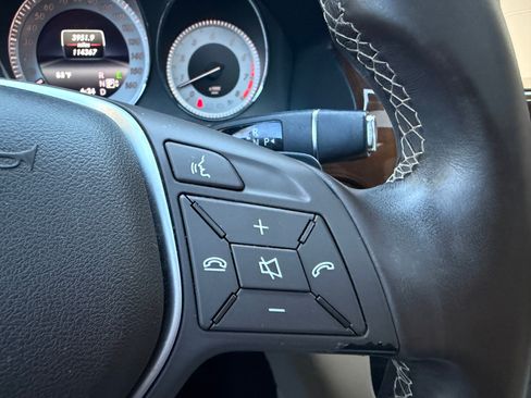 Used 2015 Mercedes-Benz GLK 350 image 19