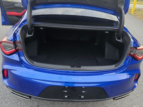 Used 2022 Acura TLX image 14