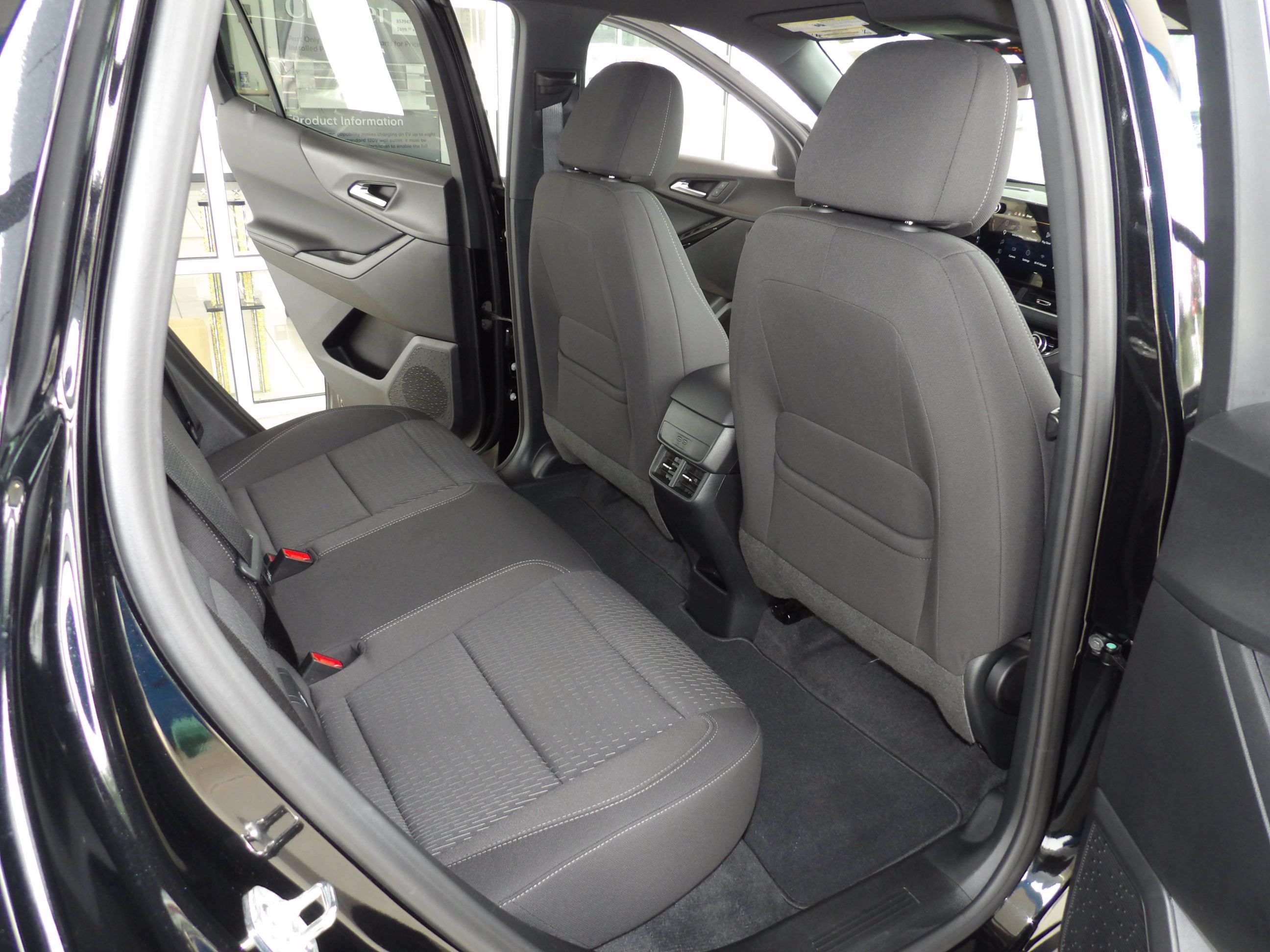 Used 2026 Chevrolet Equinox FWD LT w/ 1LT image 17