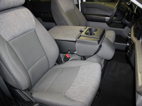 Used 2025 Ford F250 4x4 Crew Cab Super Duty image 25