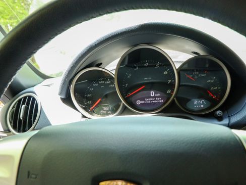 Used 2006 Porsche Boxster image 16