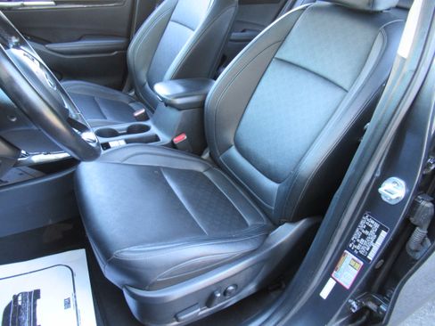 Used 2021 Kia Seltos AWD SX image 18