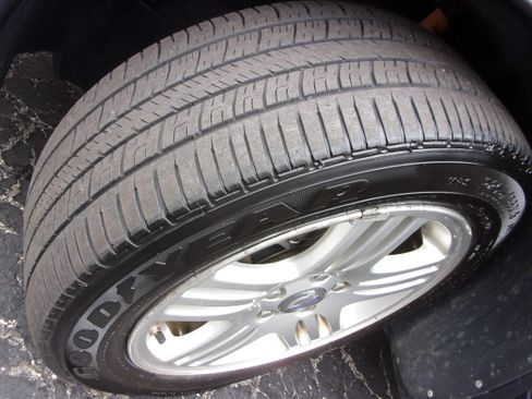 Used 2007 Volvo S60 2.5T FWD image 12