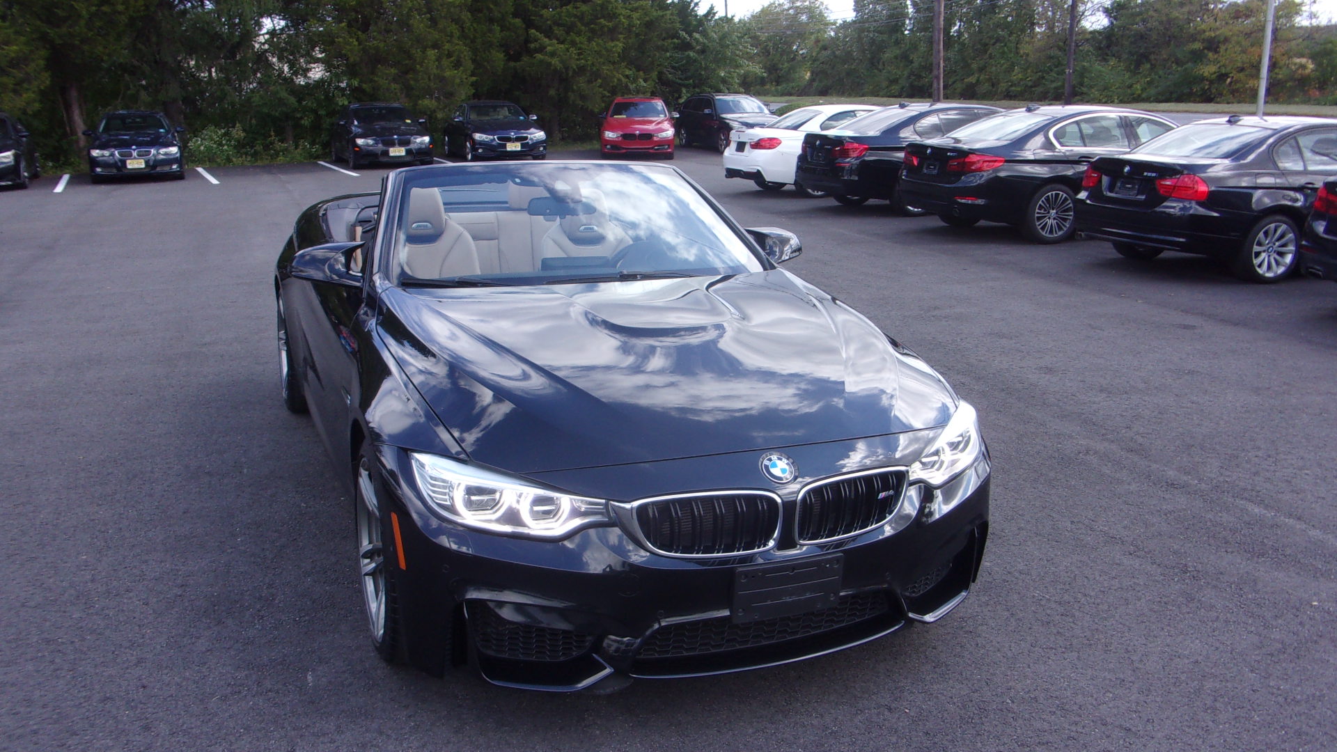 Used 2015 BMW M4 Convertible RWD image 18