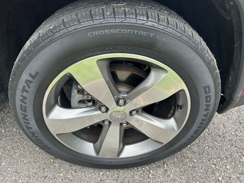 Used 2015 Jeep Grand Cherokee Limited image 15