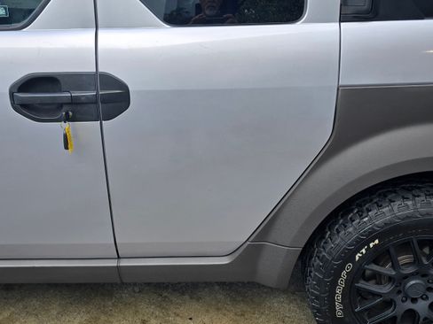 Used 2004 Honda Element EX image 29