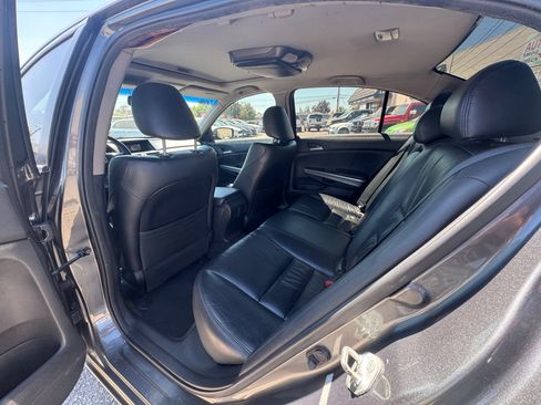 Used 2010 Honda Accord EX-L Sedan image 19