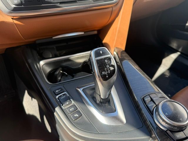 Used 2014 BMW 328i xDrive Wagon AWD/4WD image 18