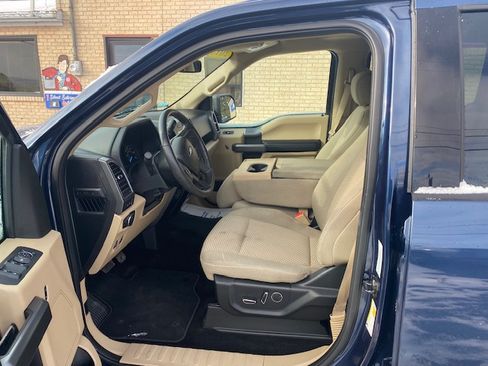 Used 2018 Ford F150 XLT image 8