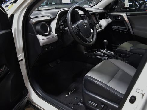 Used 2017 Toyota RAV4 FWD image 17
