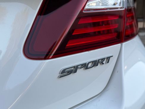 Used 2017 Honda Accord Sport image 21