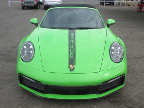 Used 2020 Porsche 911 Carrera S Cabriolet 2D RWD image 17