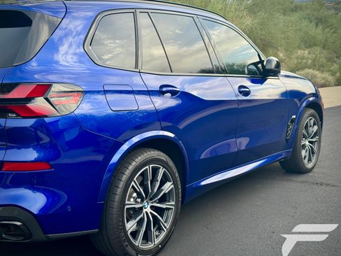 Used 2026 BMW X5 M60i image 8