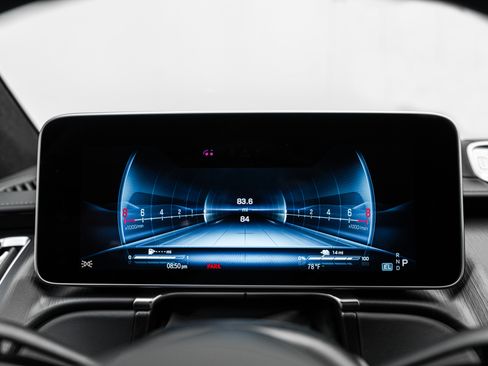 Used 2025 Mercedes-Benz S 63 AMG S e Performance 4MATIC Sedan image 46