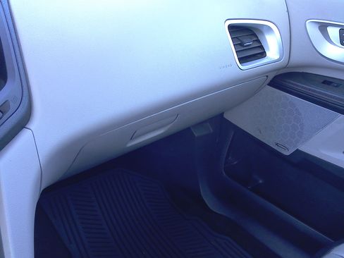 Used 2013 Chevrolet Equinox LT image 16