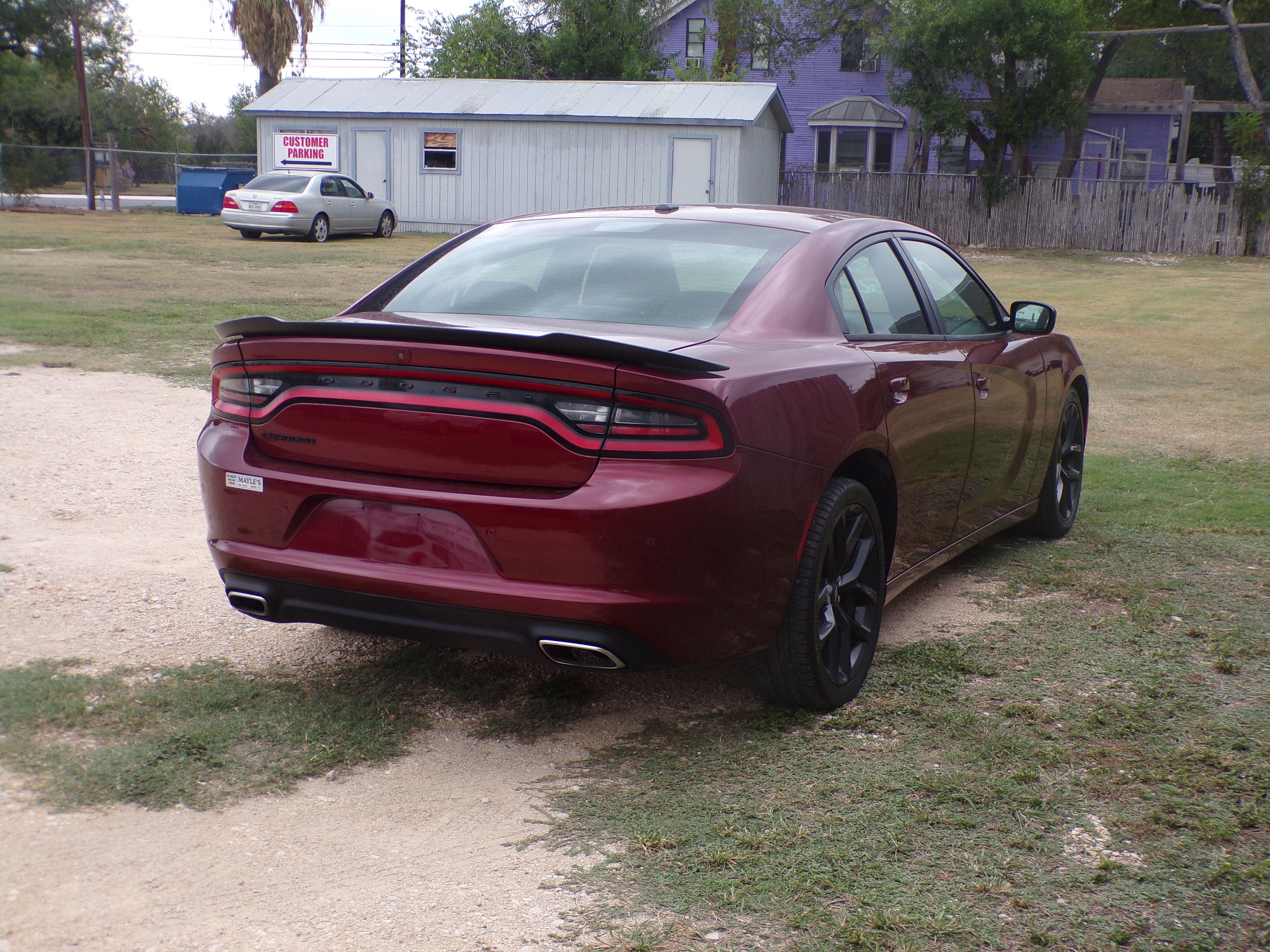 Used 2020 Dodge Charger SXT RWD image 4