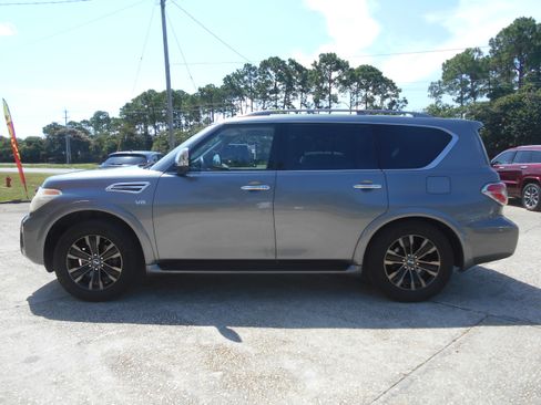 Used 2017 Nissan Armada Platinum image 1