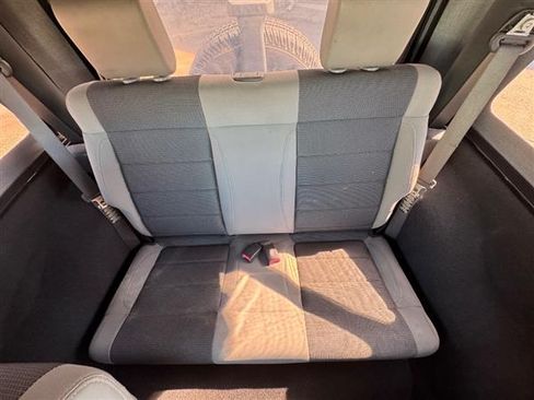 Used 2007 Jeep Wrangler X image 16