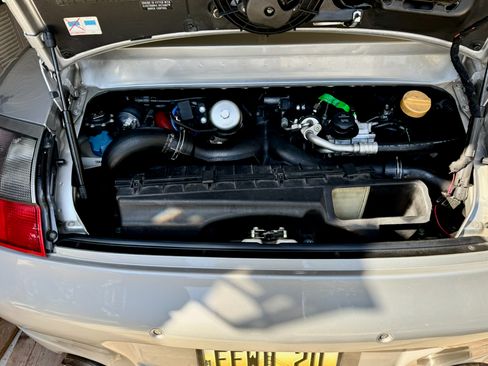 Used 2002 Porsche 911 Turbo AWD/4WD image 22