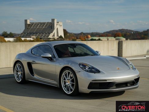 Used 2022 Porsche 718 Cayman GTS image 33