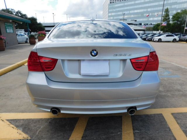 Used 2011 BMW 335d Sedan RWD image 6