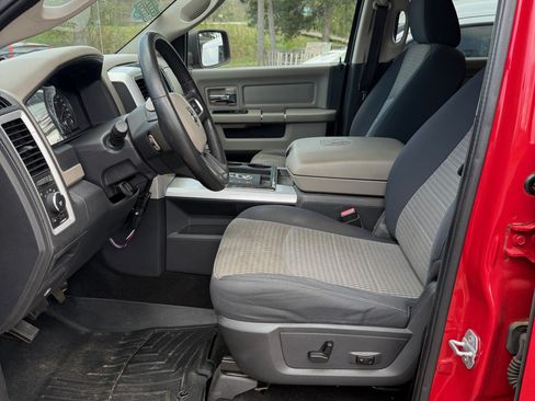 Used 2009 Dodge Ram 1500 Truck SLT image 5