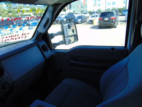 Used 2014 Ford F350 Super Duty XL image 19