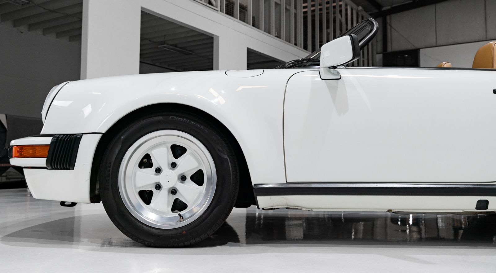 Used 1989 Porsche 911 Speedster RWD image 12